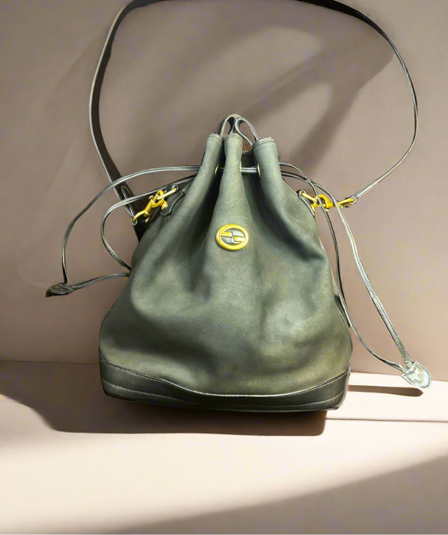GUCCI Nubuck Bucket - Vintage