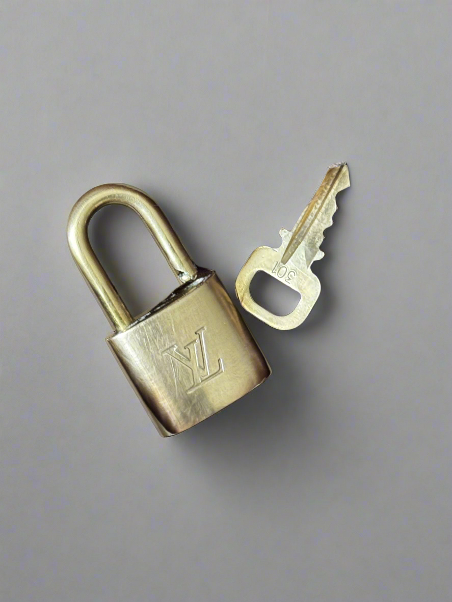 LOUIS VUITTON Lock & Key